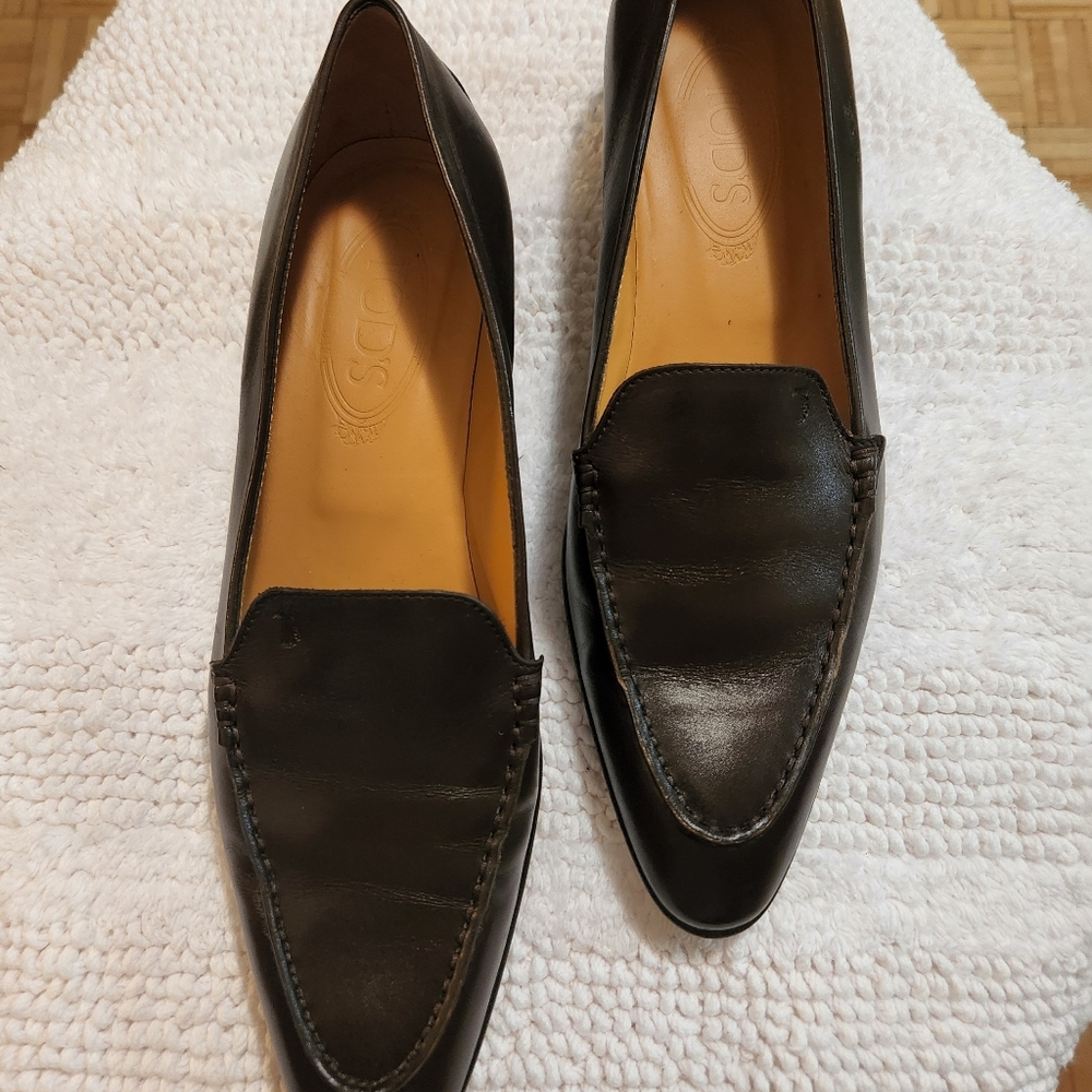 Shoes - Picture 5 of 7